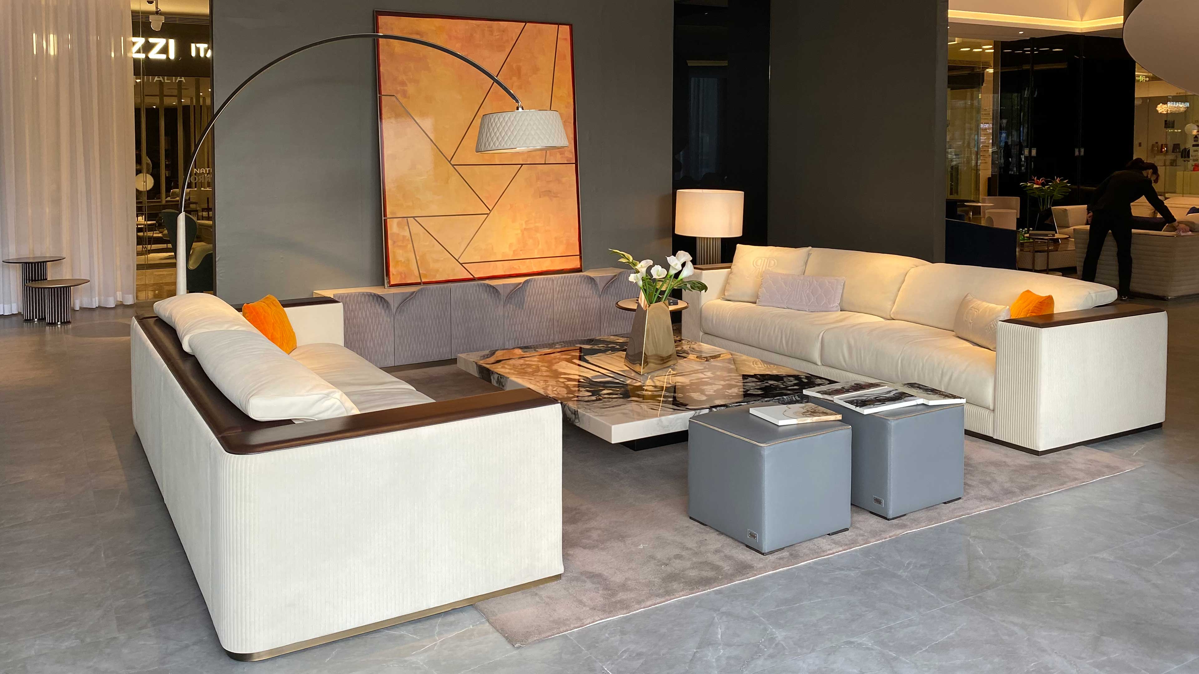 Rugiano showroom